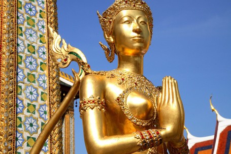 Phra Sri Rattana Satsadaram Temple, Bangkok