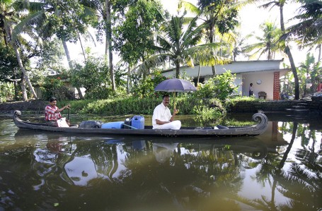 Pirogue Kerala