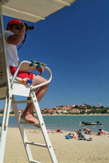 Maître nageur © Hugues Argence - Fotolia