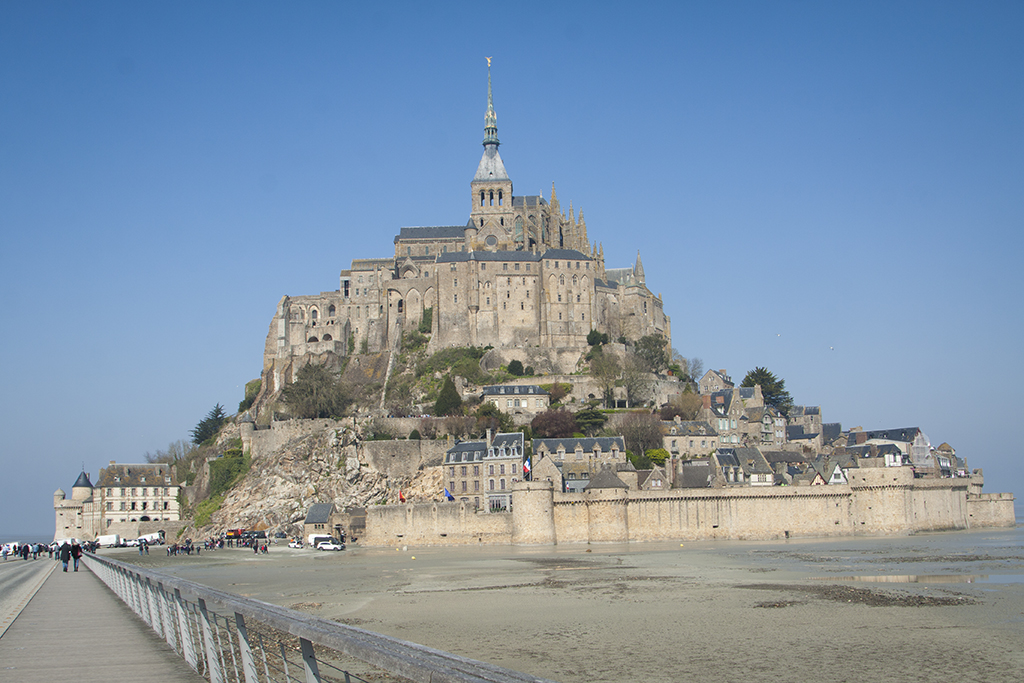 Le Mont-Saint-Michel dans toute sa splendeur