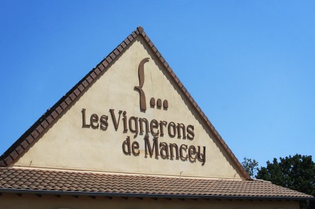 Tournus: La coopérative des vignerons de Mancey