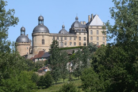 Périgord, une vie de châteaux